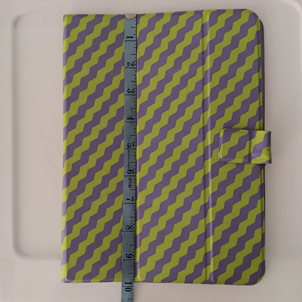 New GEMS Kids Zig Zag Universal Tablet Case Purple Green Screen Size 7
